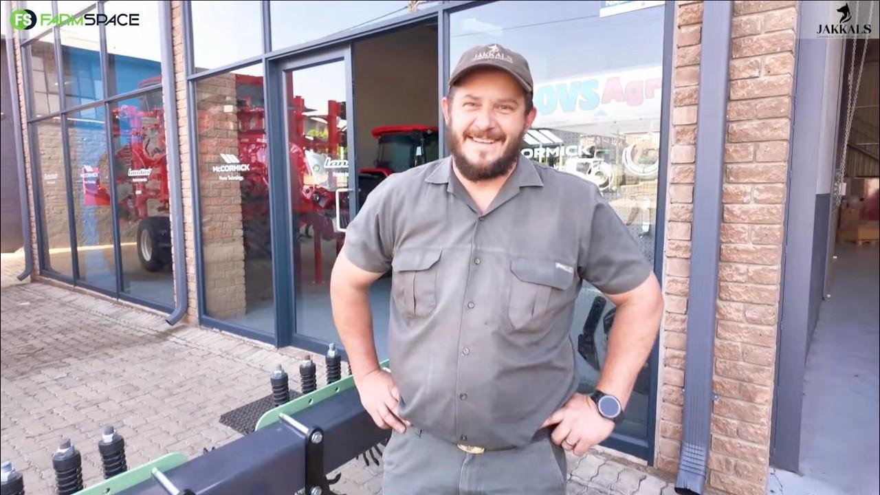 Hoe pas jy ’n roleg by verskillende rywydtes en gewasse aan? | Jakkals Landbou Toerusting